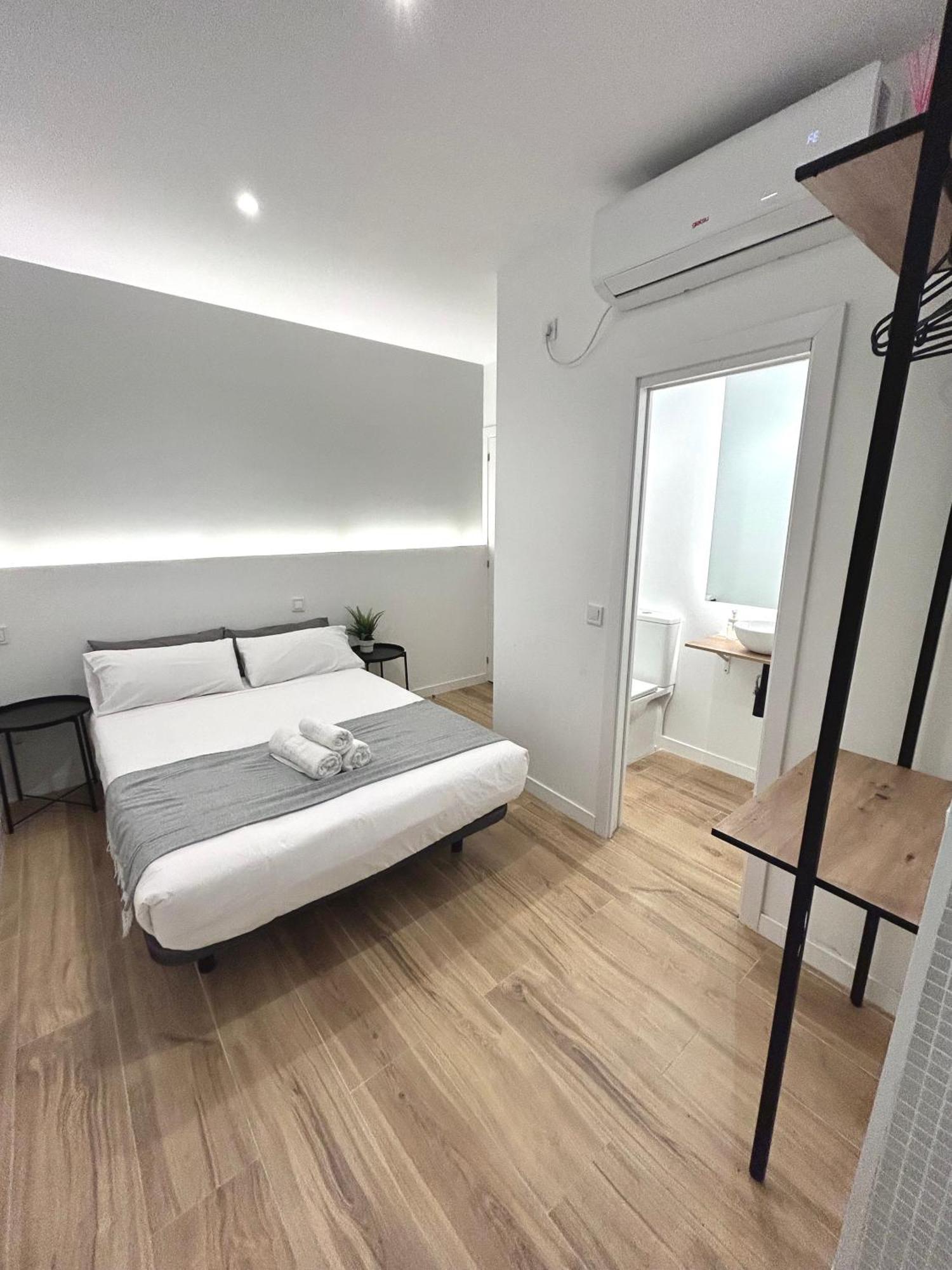 Casa De Huespedes San Andres Ξενοδοχείο Μαδρίτη Εξωτερικό φωτογραφία